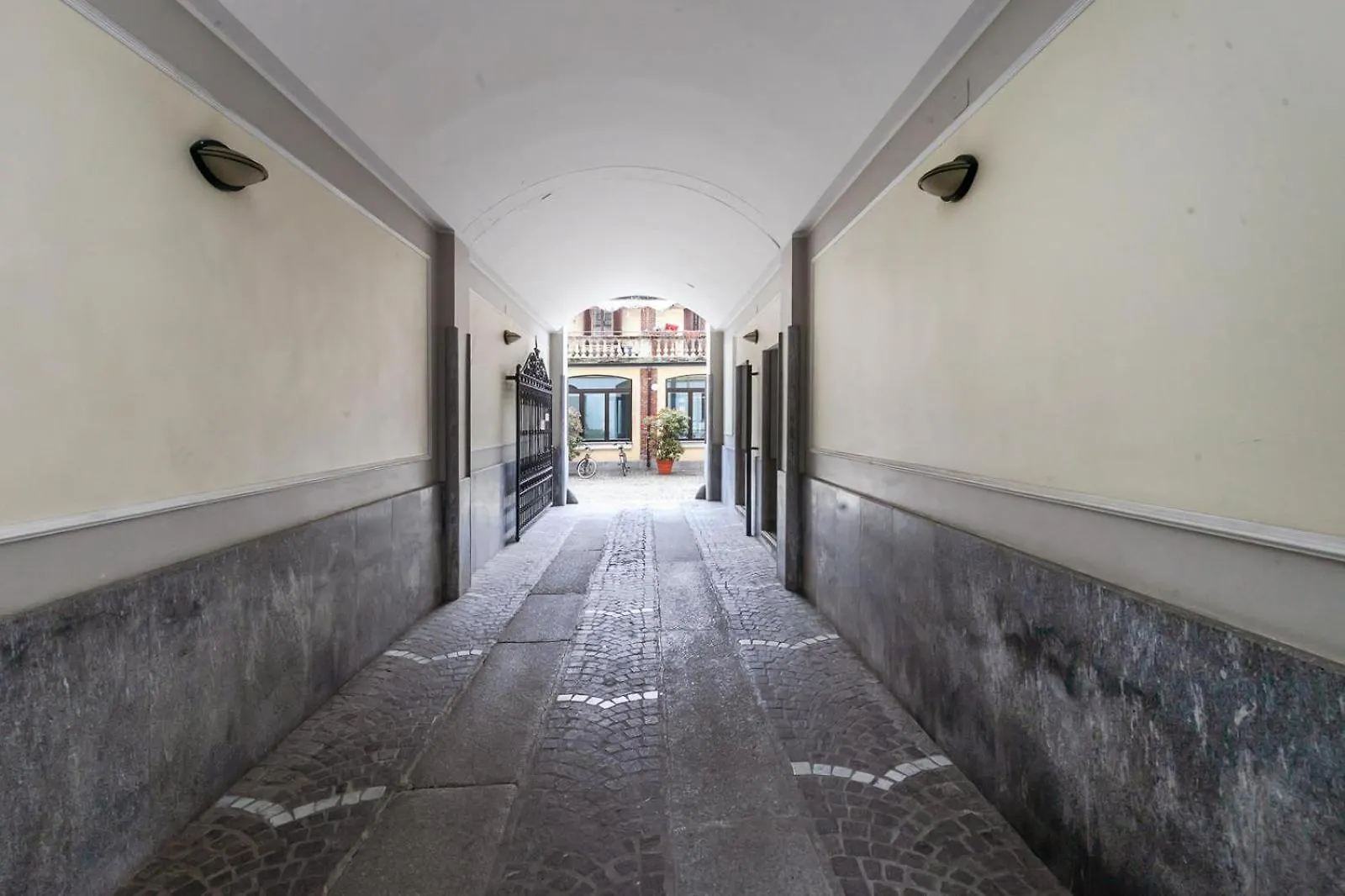 Anna'S Sweet Home - Porta Romana Apartment Μιλάνο